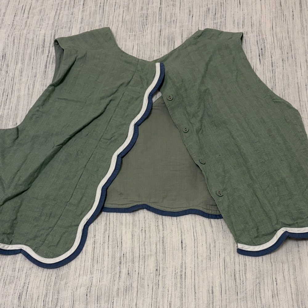 Chic Sleeveless Green Jumpsuit - Picture 3 of 3